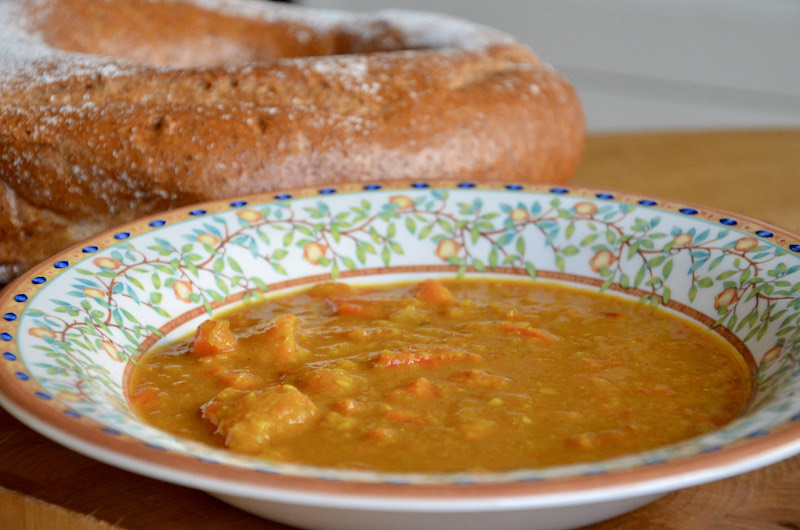 Kruidige curry soep